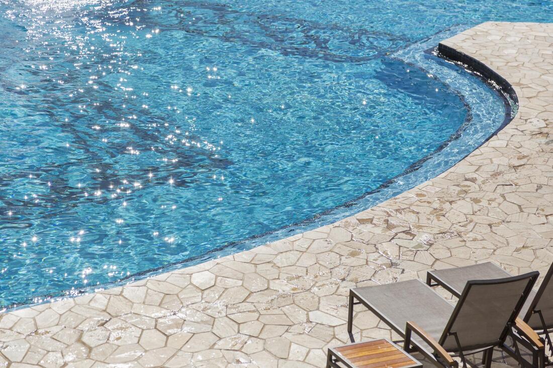 stamped concrete on swimming pool